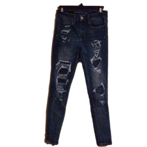 AEO Denim Cafe( American Eagle) Size 2 Super Stretchy Distressed Jegging Jeans.